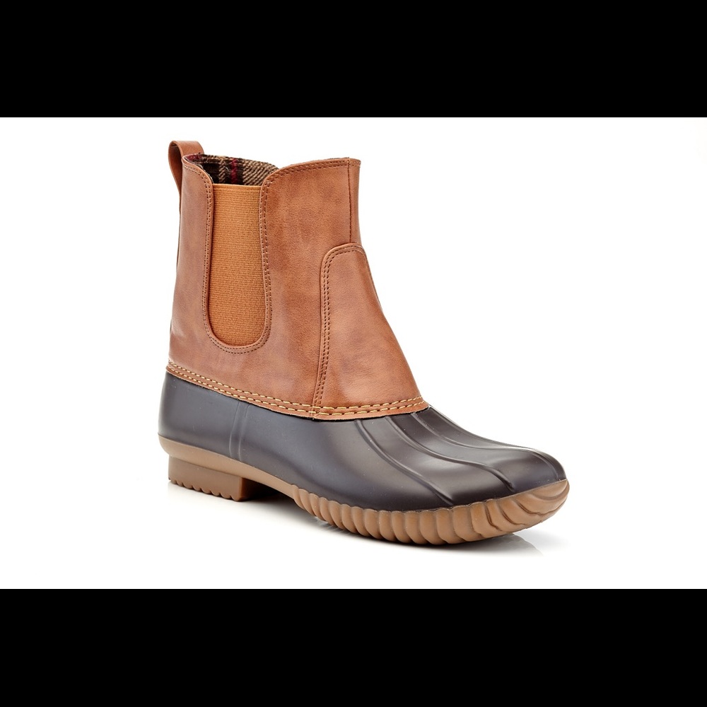 Duck boots